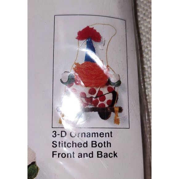 NEW Jiffy Stitchery Swinging Clown Christmas 5" High Christmas Ornament Kit #153 - Picture 3 of 4